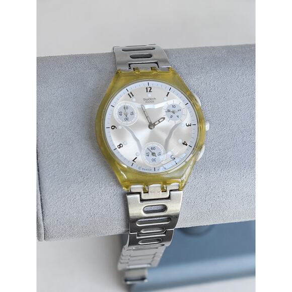 Vintage Swatch Chronograph Flatzone Watch SUYK 100G Yellow 38mm Aluminum Strap - Picture 1 of 10